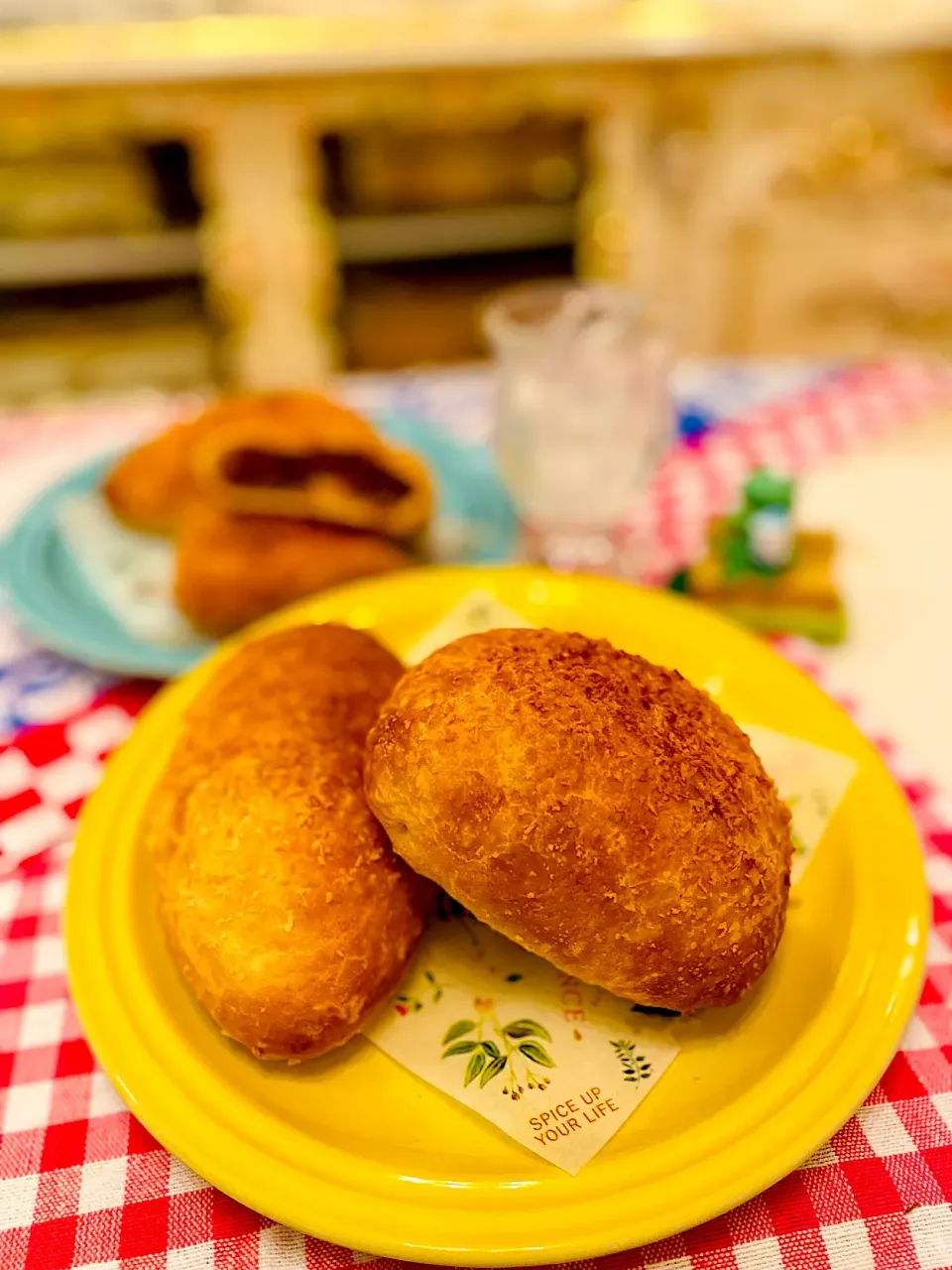 Snapdishの料理写真:焼きカレーパン❣️ちょっとだけ改良版😆|🐶dekochoro🐶さん