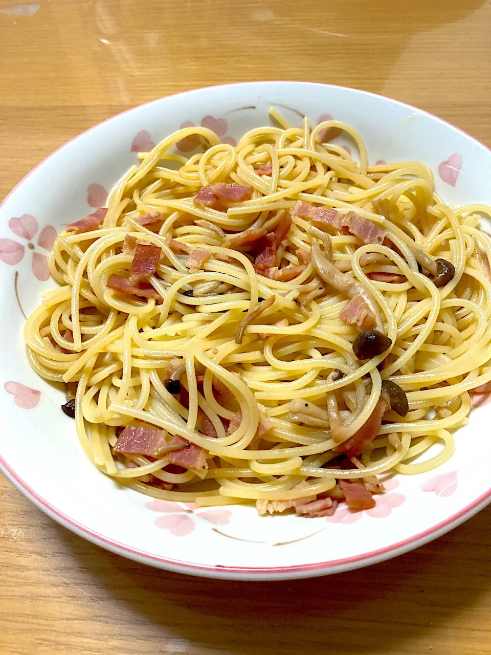 ベーコンとしめじの和風パスタ|sinさん