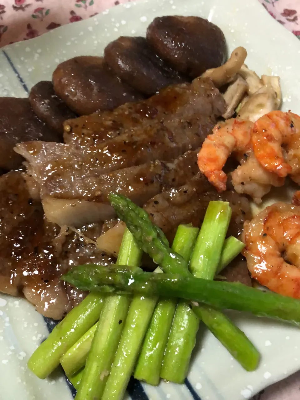 ステーキとエビの焼き焼き|聡美さん