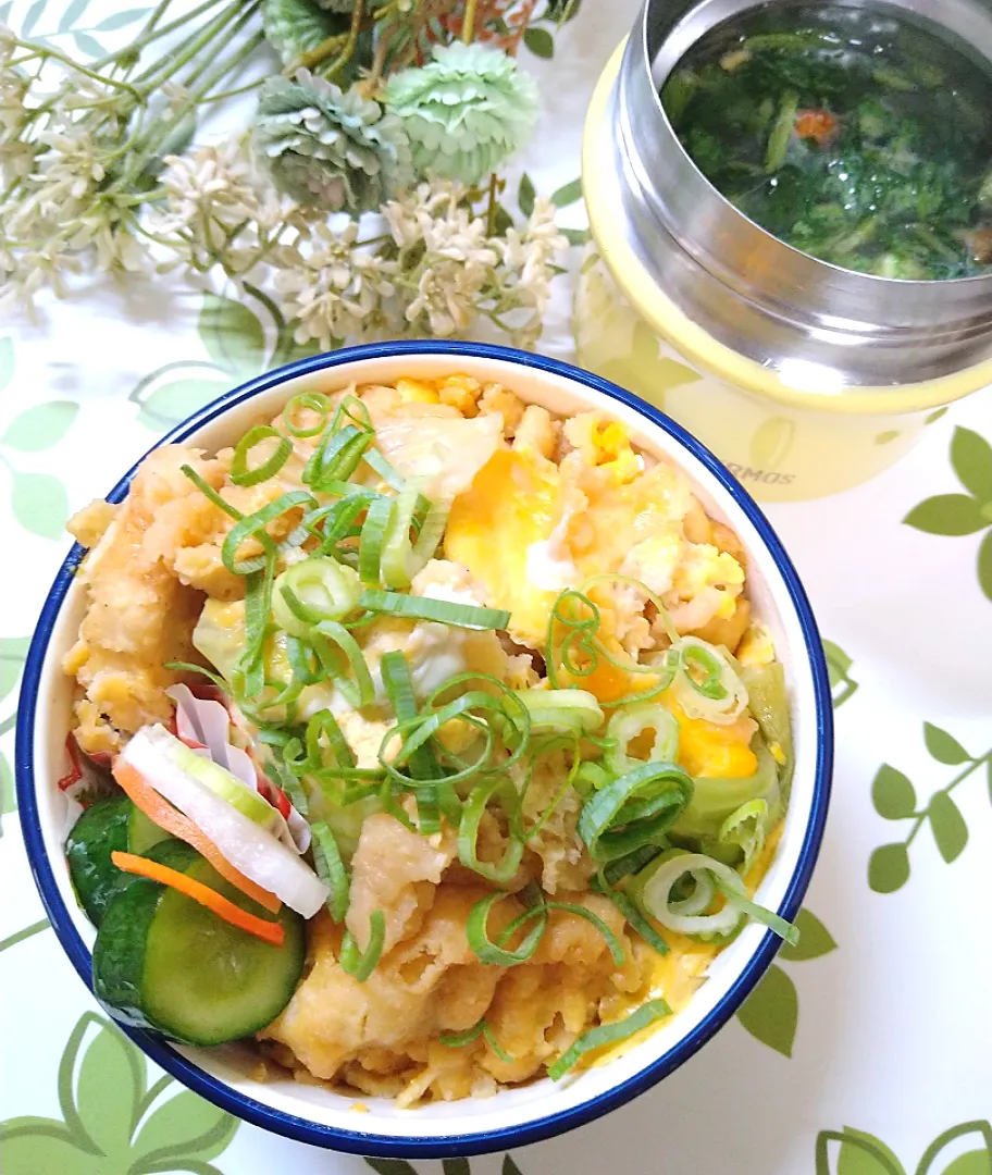 Snapdishの料理写真:まりおさんの料理 ﾁｷﾝﾅｹﾞｯﾄ丼|fumi ◡̈⋆さん