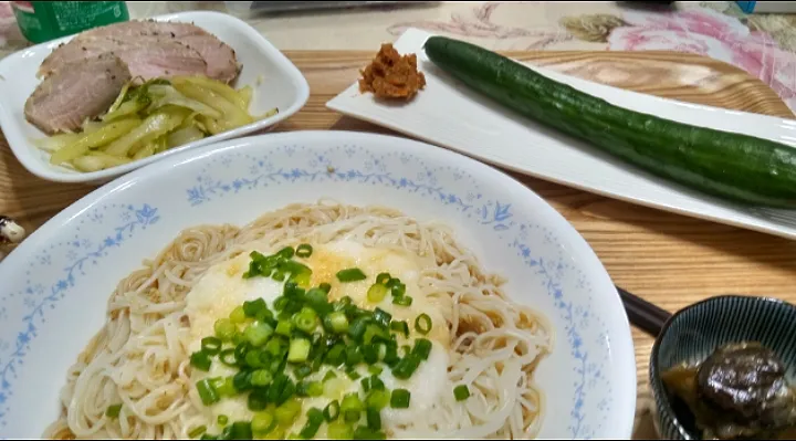 '21．8/14
とろろそうめんランチ😋|たえさん