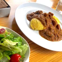 オムカレー|なかやま  たろうさん