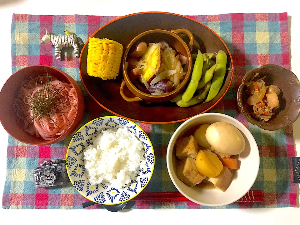 ✳︎大根とじゃがいもの煮物✳︎ジャーマンスイートポテト✳︎桜そば✳︎✳︎枝豆✳︎鶏肉ともやしのごまだれ焼き✳︎焼きとうもろこし|syamさん