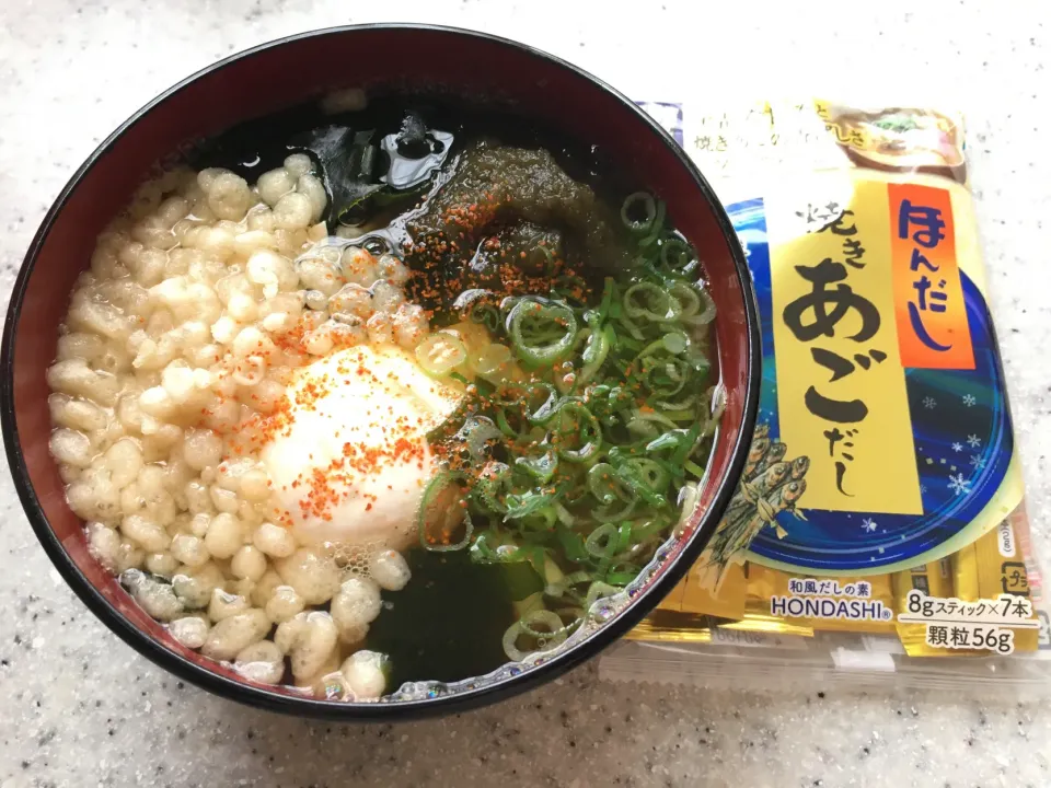 夏味噌汁でなくてごめんなさい🙏夏でも温かいおうどんが食べたくなるんです❣️|ようか✩.*˚さん