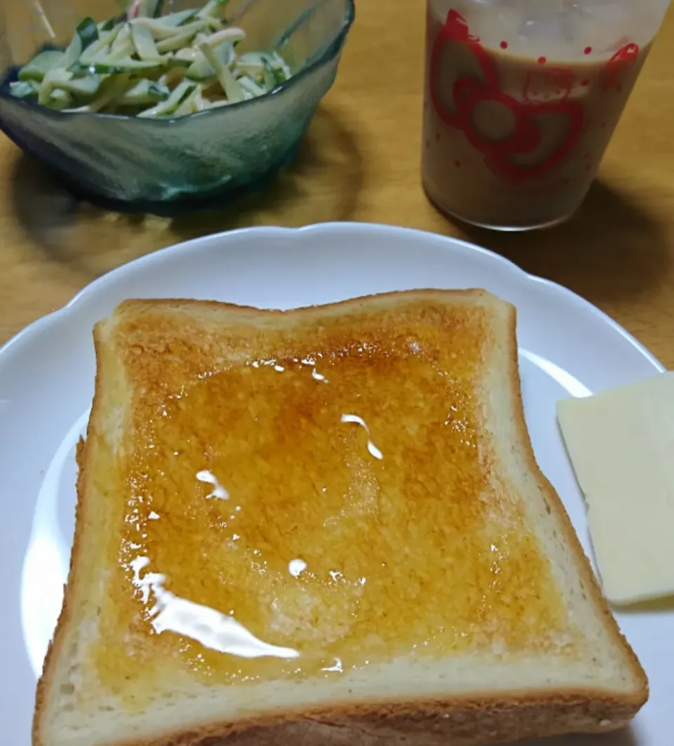 朝食🍞|しまだ ちえこさん