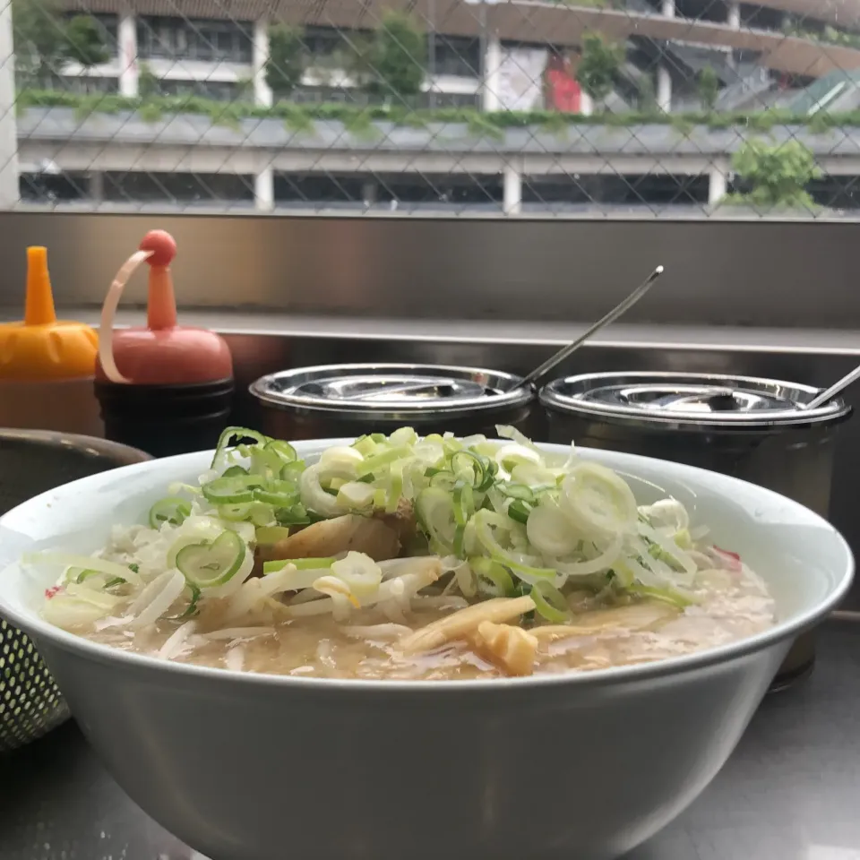 Snapdishの料理写真:ラーメン　#ホープ軒|Hajime Sakaiさん