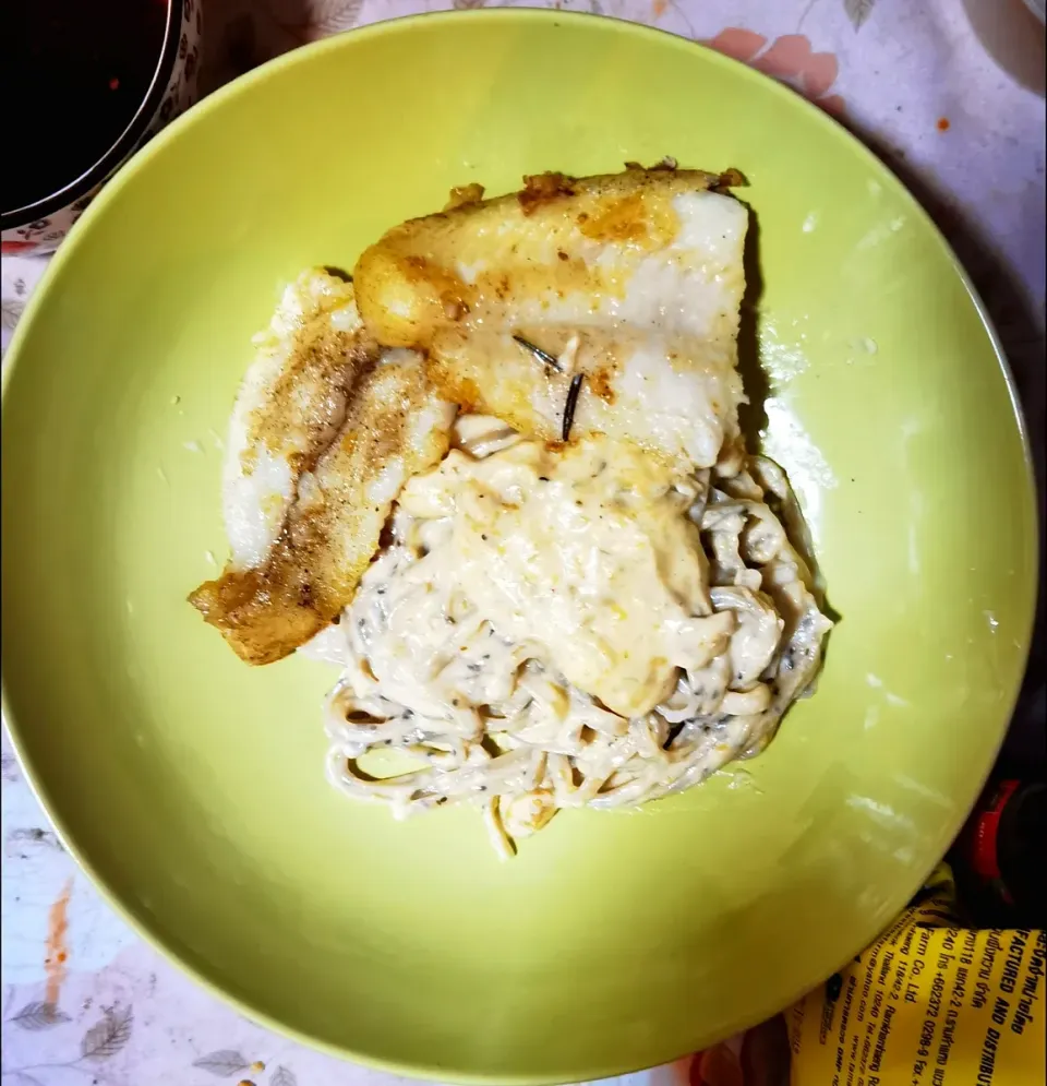 Cream​ pasta with fried fish.
Fb bake.fresh.oven
Ig bake.fresh.oven​|Bake.fresh.oven​さん