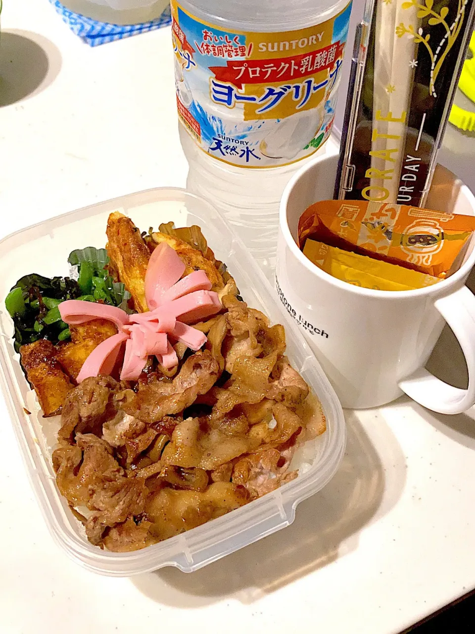 Snapdishの料理写真:豚舞茸オイスター炒め丼|あーさん