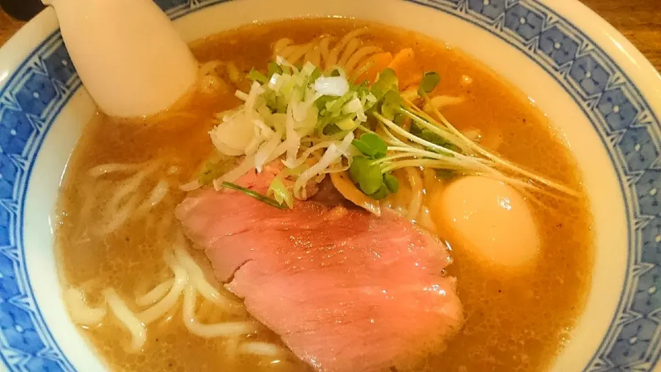 【食べログ ラーメン TOKYO
百名店 2020 選出店】
自家製麺 燦燦斗
らーめん（醤油、200g、750円）
＋味玉（100円）
@東十条1分
（赤羽から徒歩22分）
21178|大脇さん