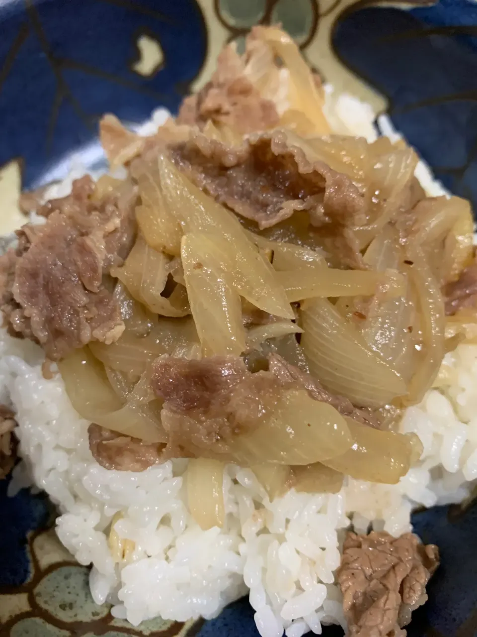 ストゥブ鍋で牛丼を作りました|🐶たぬとんキッチンさん