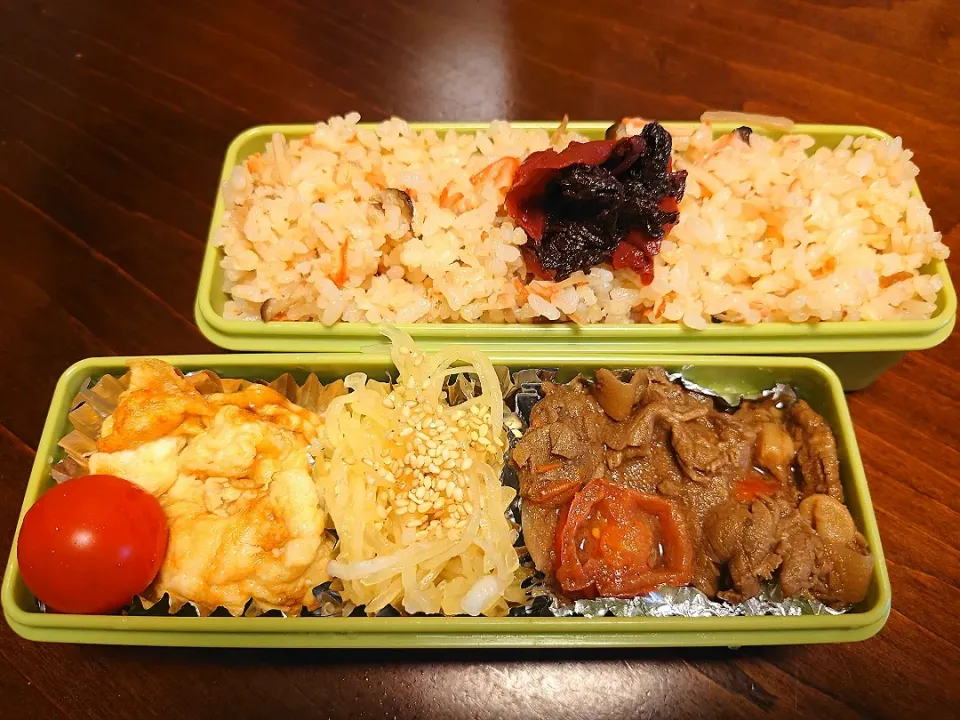 カニカマ炊き込みご飯とハヤシソース弁当|りょーさん