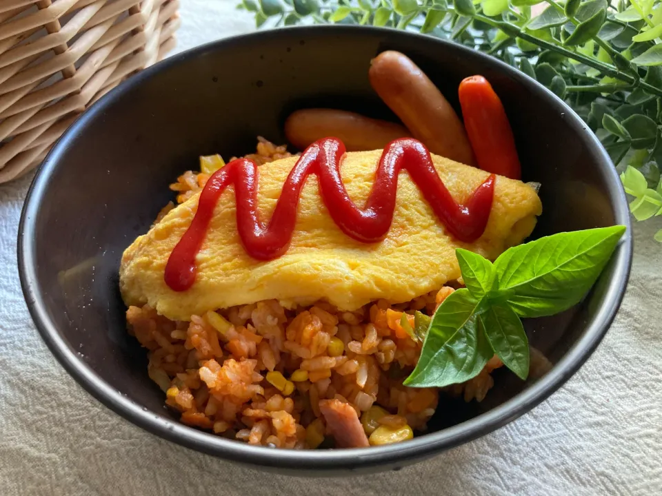 Snapdishの料理写真:＊パパ弁当🍱＊夏野菜オムライス＊|＊抹茶＊さん