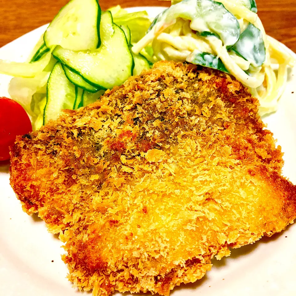 鯖フライ✨カレーパウダー風味🍛スパサラ添え🥗|まいりさん