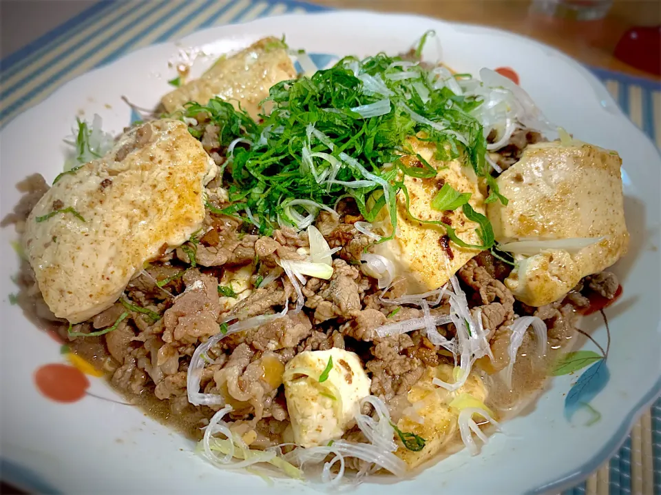 大葉たっぷり　サッパリすき焼き風肉豆腐|やまひろさん