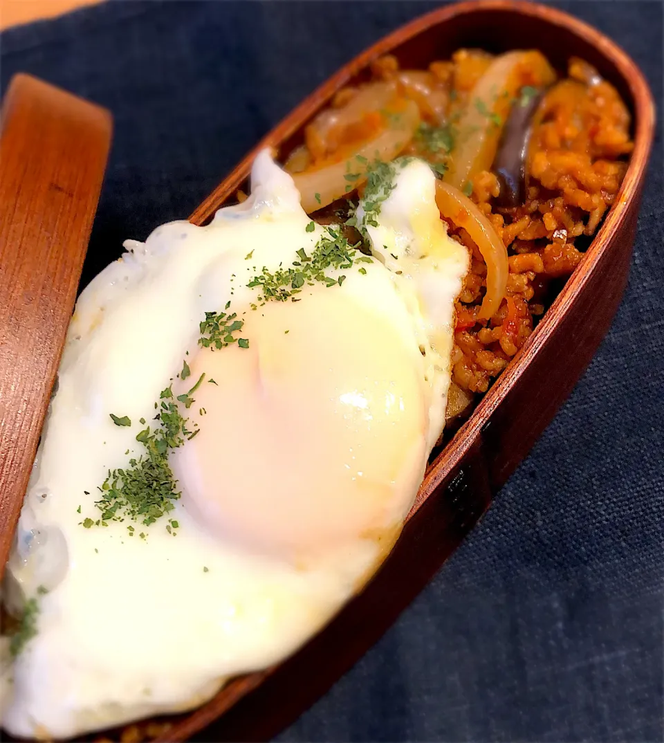 茄子のボロネーゼ丼😍|さおさん