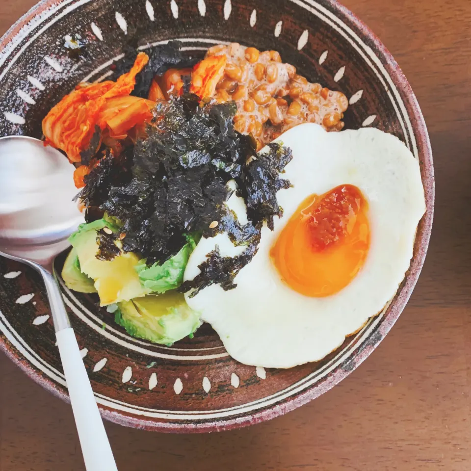 5分で完成！毎日たべたい発酵パワー丼💪🏻🥣|leeさん