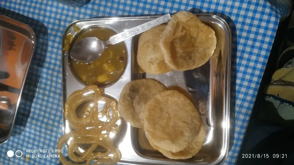 Puri Sabji &jalebi|kRDさん