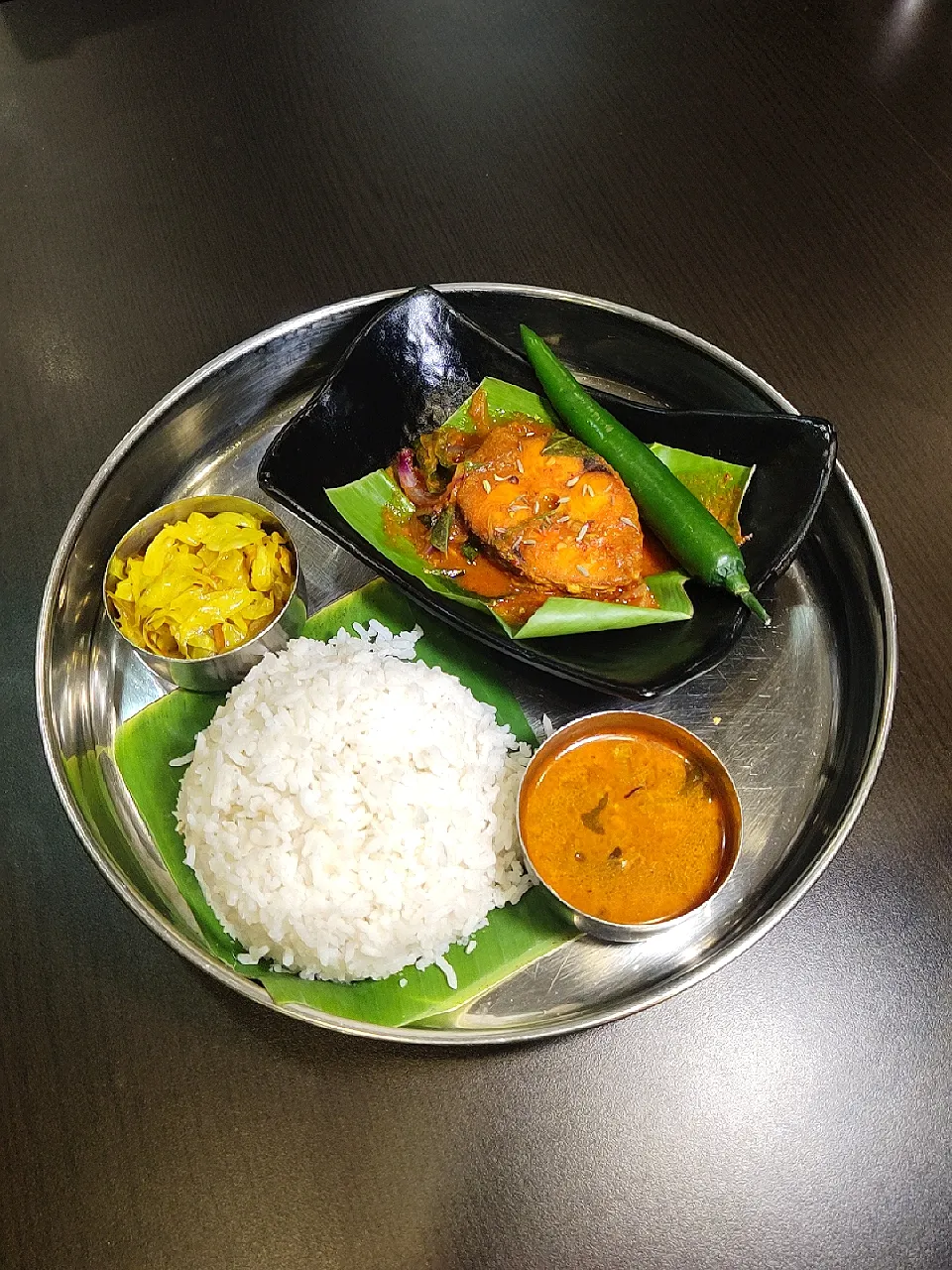 Snapdishの料理写真:Fish Masala Set Meal|C.R.Thiruさん