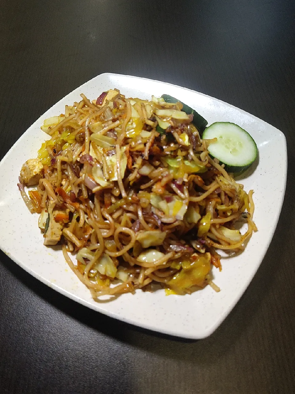 Vedhas Vegetarian mee Goreng|C.R.Thiruさん