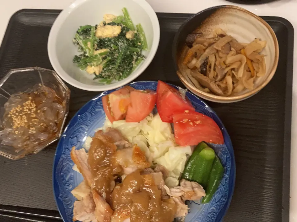 Snapdishの料理写真:鳥モモ肉の梅焼き|クラチさん