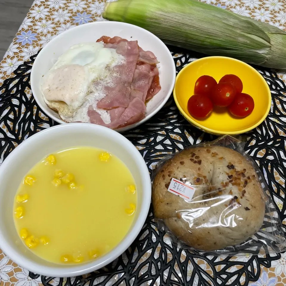 Snapdishの料理写真:朝食 210819|maixx ใหม่さん