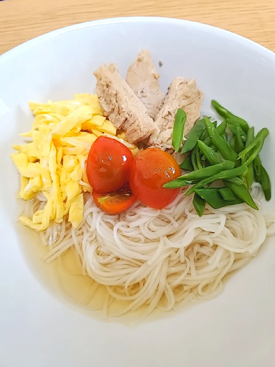 作り置き食材色々のっけ盛り素麺|mimiさん