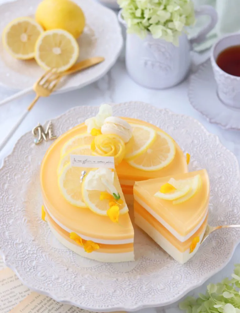 しましまレモンチーズケーキ🍋|もえさん