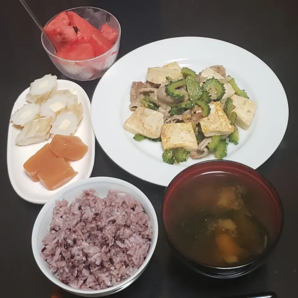 Snapdishの料理写真:ゴーヤチャンプル|Yukiさん