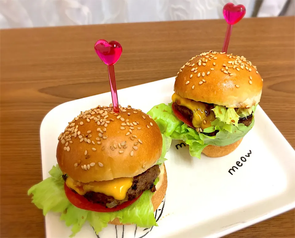 手作りパンでハンバーガー🍔作りました☺️|makoさん