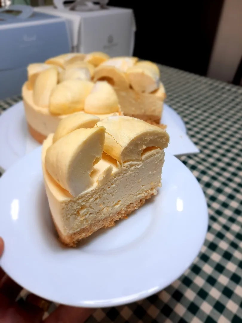 Durian Cheese Cake|Kanom by HandMaker Thailandさん