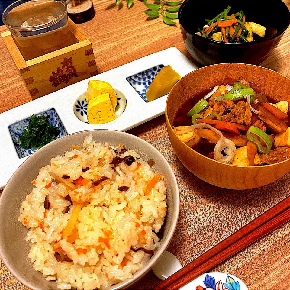 🥘とり五目ご飯と🍲豚汁の和定食|Sの食卓さん