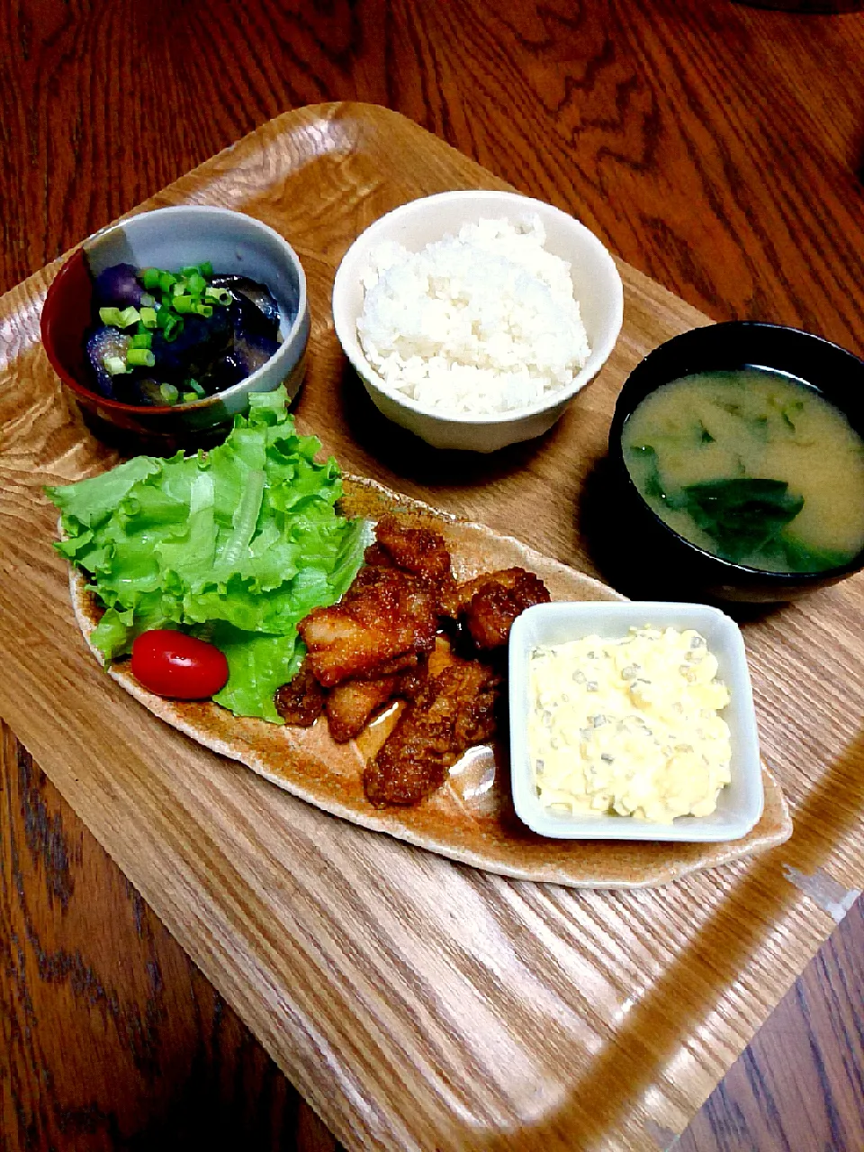 チキン南蛮
茄子の揚げ浸し
ご飯
味噌汁|まいさん