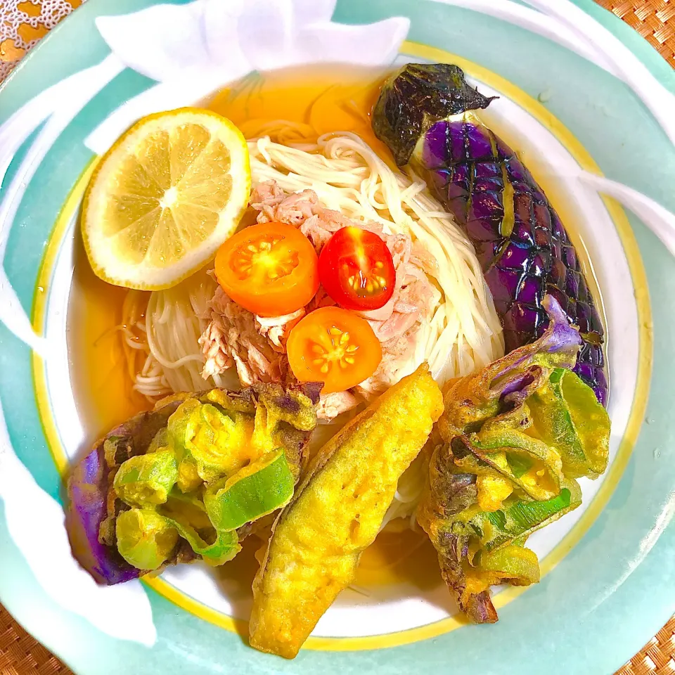 紫色のお野菜でアンチエイジング素麺|さらっと🍀さん