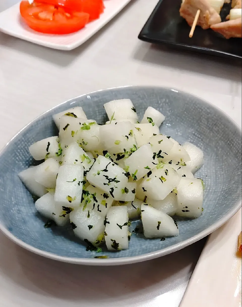 からあげビールさんの料理 さっぱり爽やか♪コロコロ大根の塩レモンひろし浅漬け|リカさん