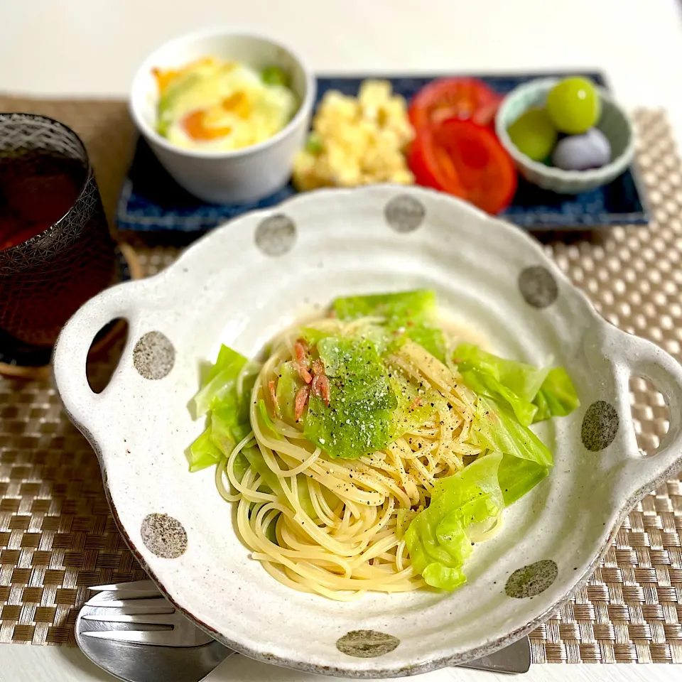 8/24晩ご飯：キャベツとアンチョビのパスタ|ななみんさん