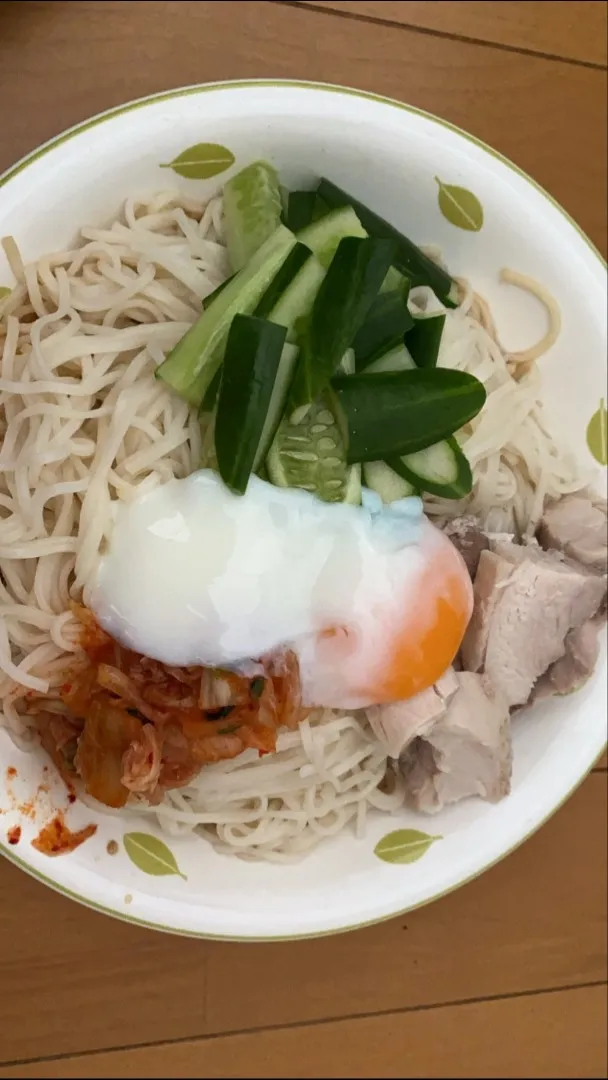 Snapdishの料理写真:息子作お昼ごはん!|かめ吉くんさん