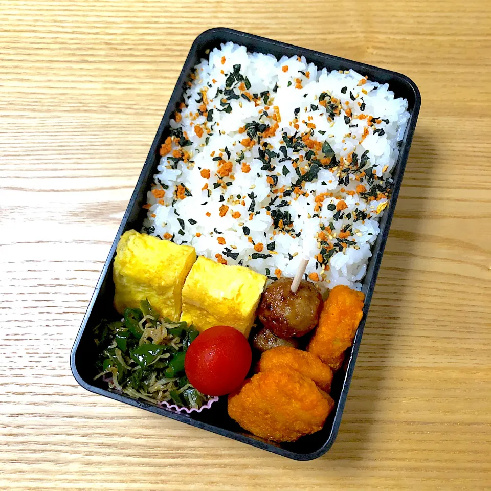 月曜日の旦那さんのお弁当🍙|むさけんさん