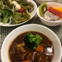 Snapdishの料理写真:beefstew|marian ilanoさん