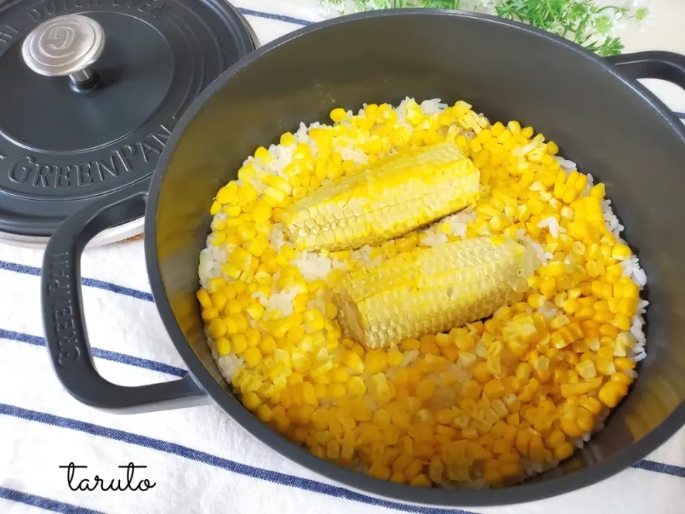 グリーンパンdeとうもろこしご飯🌽🌽|taruto⭐️さん