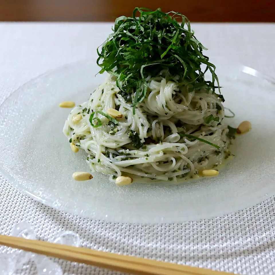 Snapdishの料理写真:紫蘇そうめん|かおるさん