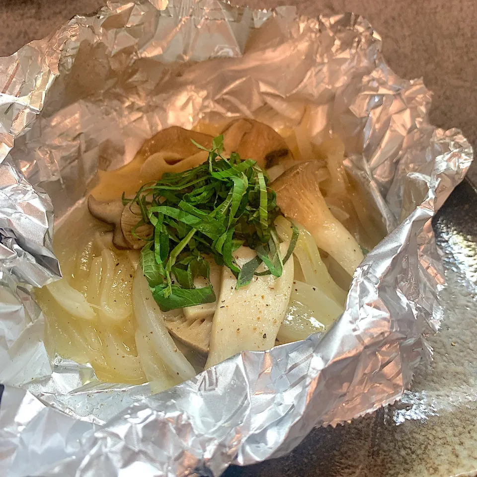 玉ねぎとエリンギのホイル焼き|rwbyさん