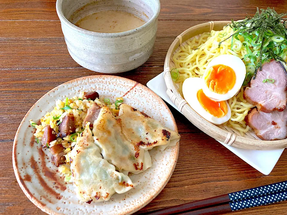 Snapdishの料理写真:息子が作った焼豚炒飯と豆乳坦々つけ麺のセット|n_nさん