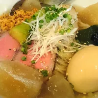 【本日まで1日15食限定】
【水金土曜のランチのみ
ラーメン専門営業】
旬ダイニング 鶴田
蛤と昆布水の和風冷しラーメン
@赤羽5分
21187