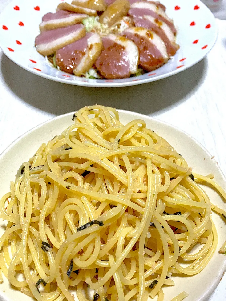 ミニパスタ、カモのローストサラダ、お家ピザ|Ayaさん