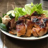 イナコさんの料理 鶏モモの梅酒漬け焼き　梅酒の梅タルタル