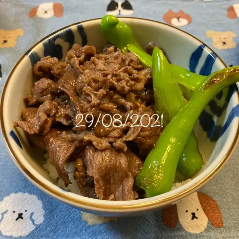 「万願寺とうがらし」を使ってみたSnapdishの料理・レシピ写真:焼肉丼