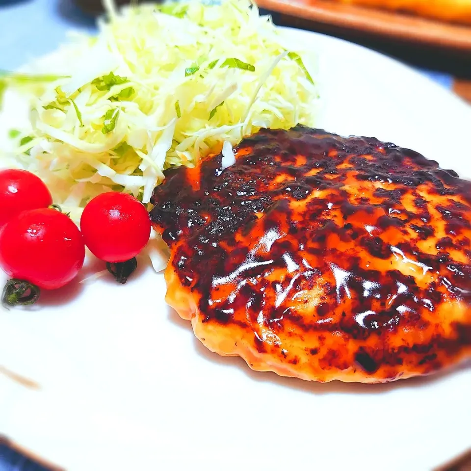 鶏ミンチの照り焼きハンバーグ|闇夜の狸さん