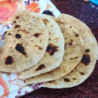 Snapdishの料理写真:butter naan|APNA KITCHEN with munna Gさん