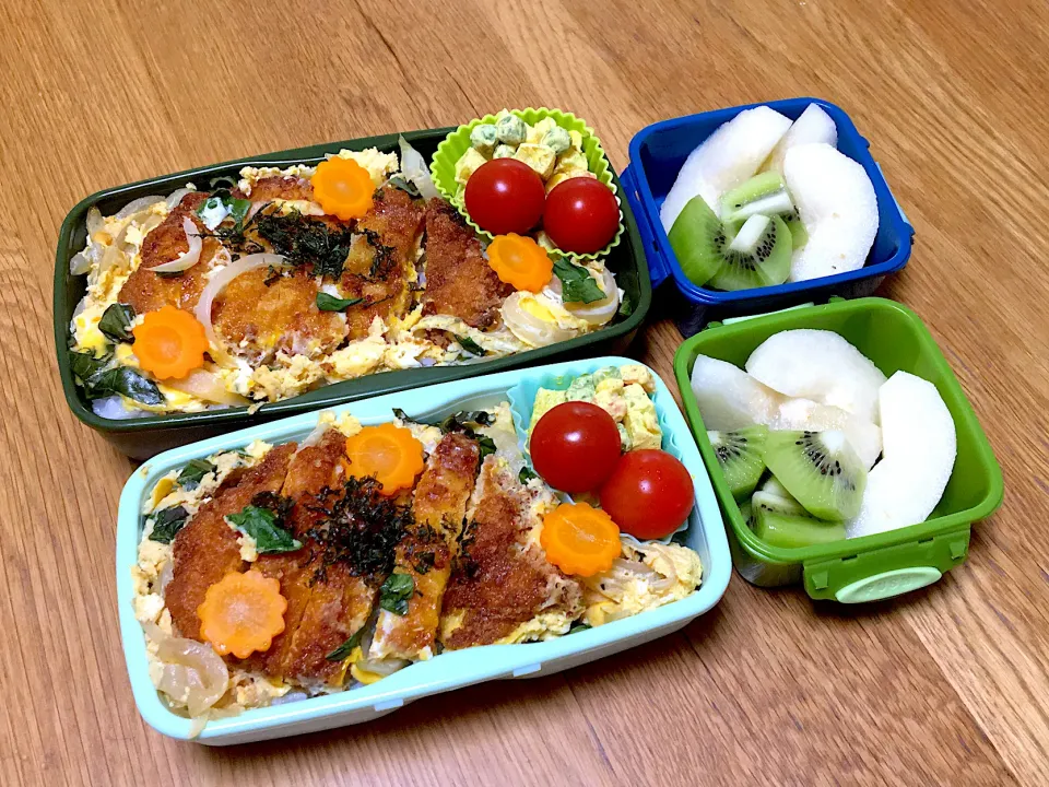 Snapdishの料理写真:かつどん弁当|ゆさん