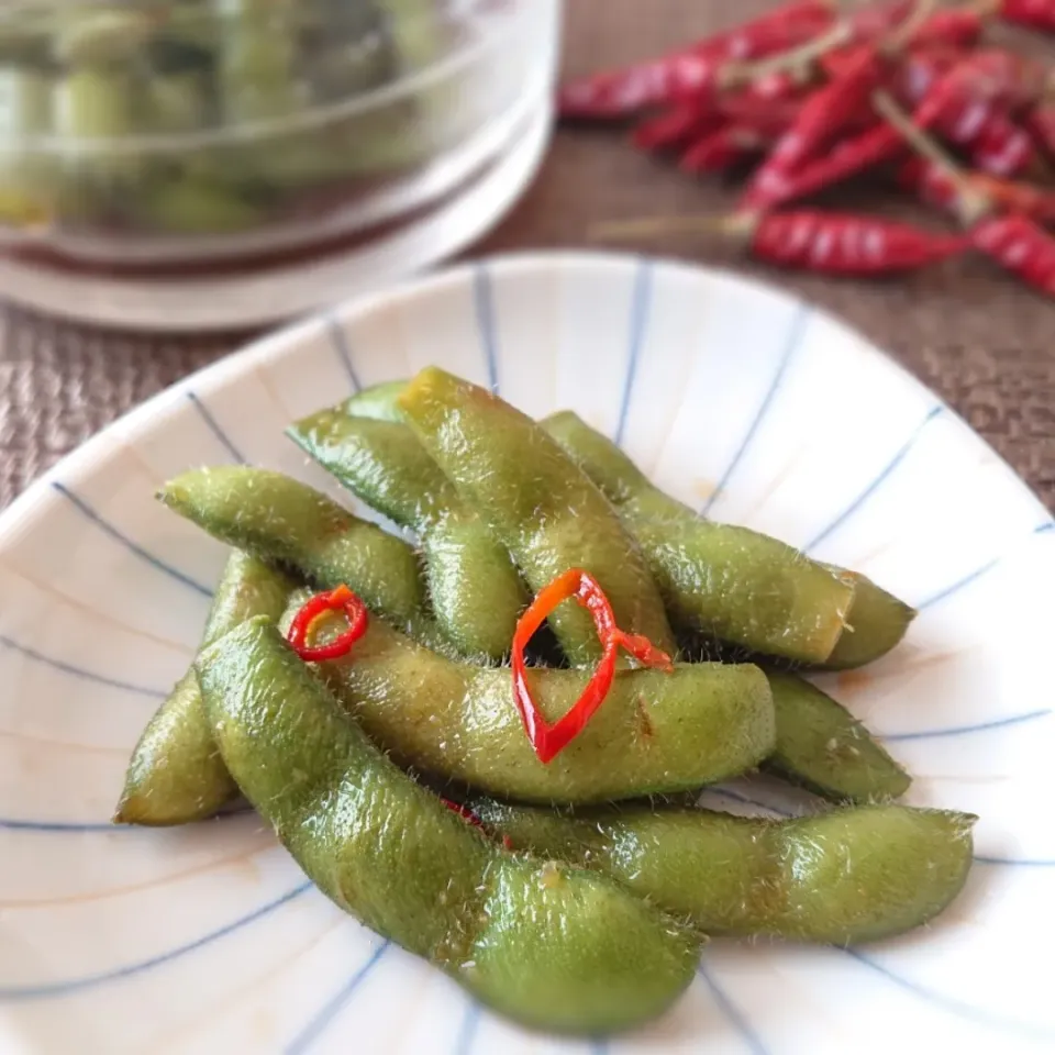 fumi ◡̈⋆さんの料理 枝豆ピリ辛しょうゆ漬け ◡̈⋆|ポトスさん